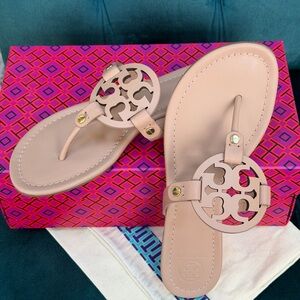 Tory Burch Light Make Up Leather Logo Thong Sandals